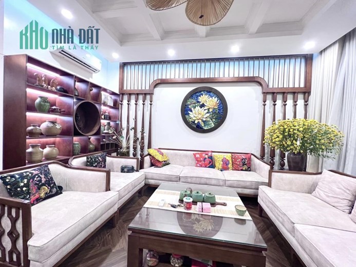 Bán nhà phố Vũ Xuân Thiều, ô tô vào nhà tương lai mặt phố, 6 tầng, giá chỉ 7 tỷ