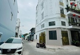 Bán Nhà 4 Tầng Diện Tích 65m2 - CMT8 - Quận 3 - Ngay Dự Án Tuyến Metro Số 2 - 0902934079