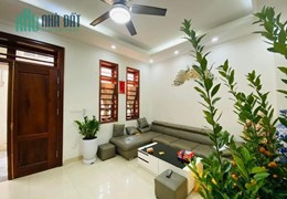 CHÍNH CHỦ CẦN BÁN NHÀ MỚI MẶT NGÕ Ô TÔ LÊ ĐỨC THỌ 46M2 X 5 TẦNG , MẶT TIỀN 4,8 MÉT. GIÁ 5,2 TỶ (CÓ