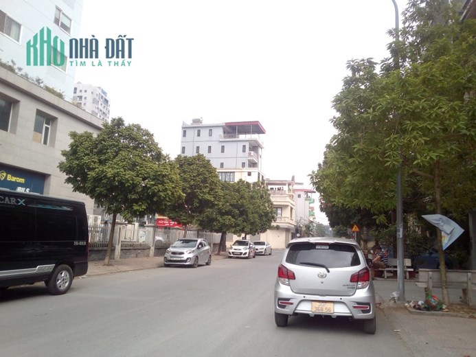 NGUYÊN CĂN! chỉ 35triệu,  Cho Thuê Toà MẶT PHỐ Tây Hồ, Lh:0977690119 (24/7).