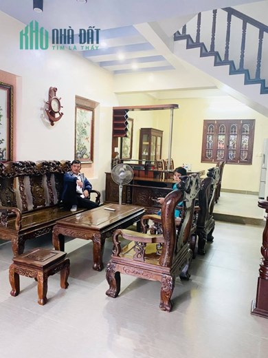 NGUYÊN CĂN! chỉ 35triệu,  Cho Thuê Toà MẶT PHỐ Tây Hồ, Lh:0977690119 (24/7).
