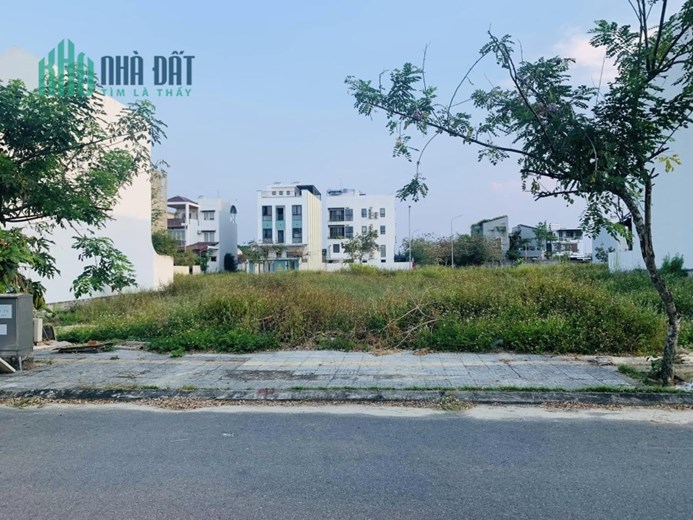 Cặp lô liền kề 216m2, chỉ 5 tỷ/lô tại KĐT FPT!