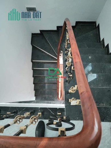 Bán nhà mới xây,đường ô tô giá rẻ tại Vân Nội Đông Anh