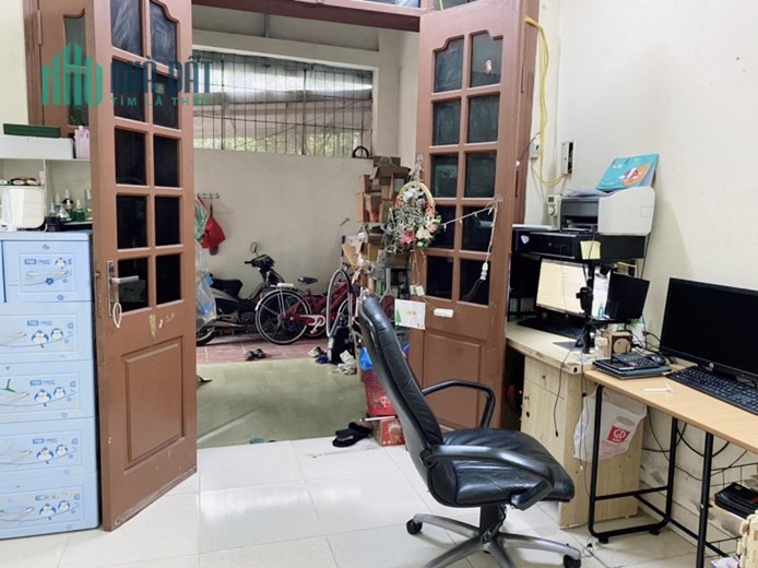 HOT - Bán đất tặng nhà Kiến Hưng, Hà Đông - 50m2 - Nhỉnh 2Tỷ.