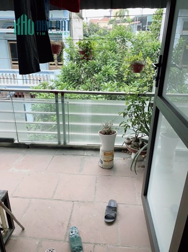 HOT - Bán đất tặng nhà Kiến Hưng, Hà Đông - 50m2 - Nhỉnh 2Tỷ.