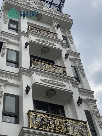 NHÀ SÀI ĐỒNG, MỚI XÂY DỰNG HIỆN ĐẠI,58M2,5 TẦNG,THANG MÁY XỊN SÒ,LÔ GÓC 2 MẶT THOÁNG,6,5 TỶ.
