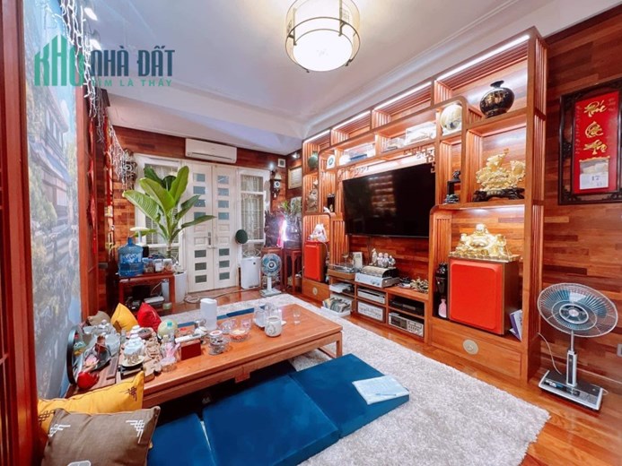 Bán nhà riêng Nhân Hòa, Nhân Chính, 40m2, 4 tầng, phân lô gần ô tô vài bước chân ra mặt phố, nhỉnh