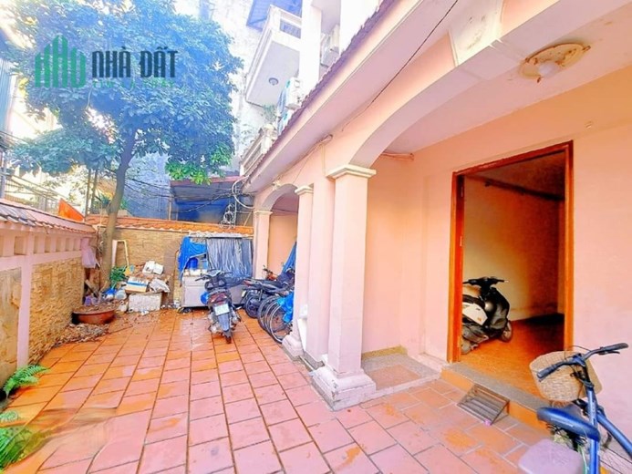 BÁN NHÀ NGÕ Ô TÔ 218 LẠC LONG QUÂN BIỆT THỰ  230M, MT 8.5M GIÁ HƠN 20 TỶ KD VĂN PHÒNG, DÒNG TIỀN CAO