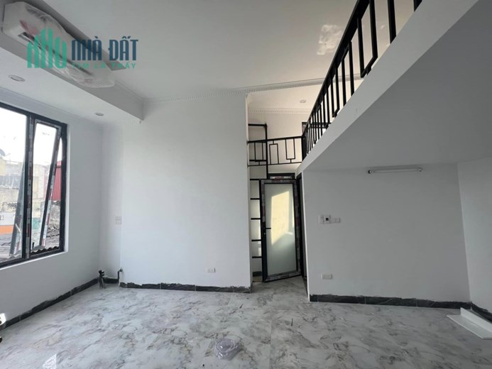 Bán CHDV phố Đại La, Vị trí đẹp, lãi vớn, dòng tiền cao.