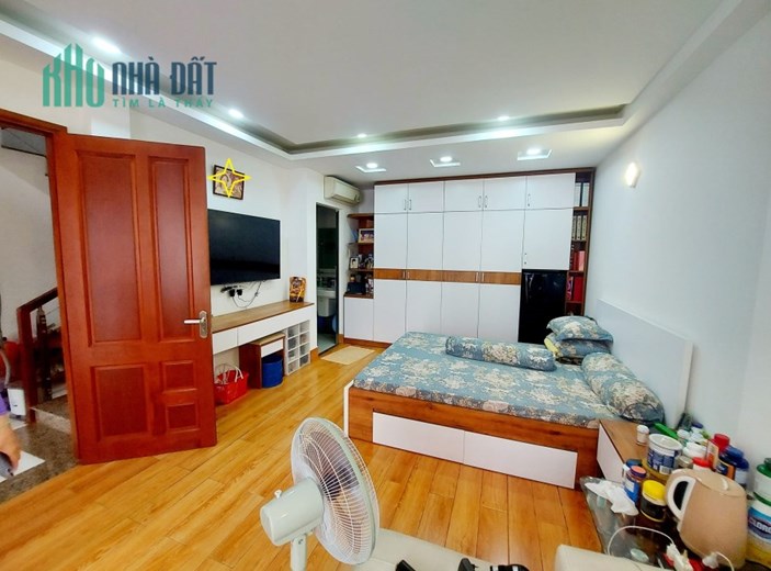 Nhà MTKD Lâm Văn Bền,Quận7,DT 5.5 X 21, chỉ 2x tỷ