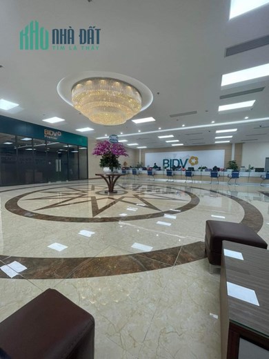 Cần bán gấp 750m2 nhà mặt phố Lý Thái Tổ Hoàn Kiếm 600 triêu/m2.