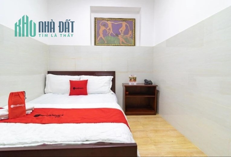 BÁN KHÁCH SẠN 7 TẦNG, 18 PHÒNG CÓ THANG MÁY, THU NHẬP 150 TRIỆU/THÁNG, - MẶT TIỀN PHƯỜNG 16, GÒ