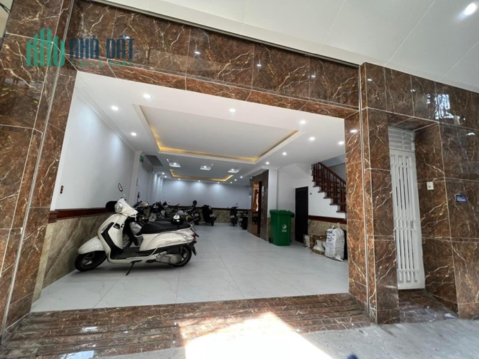 Nhà 80m Xây 7 Tầng Mặt Tiền 6,5m. 12 Phòng Cho Thuê Doanh Thu 1,4 Tỷ 1 Năm. Chủ Cần Bán Gấp Tặng