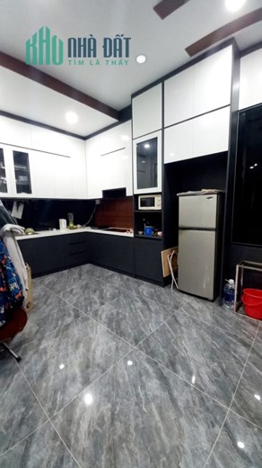 Bán Nhà Nở Hậu Ngang 5m Kế MT Lý Phục Man 15m Trung Tâm Quận 7
