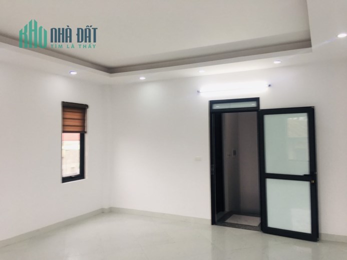 BÁN NHÀ MẶT NGÕ THỤY PHƯƠNG LÔ GÓC 42M, 5 TẦNG, MT 5M, Ô TÔ ĐỖ CỬA KD GIÁ NHỈNH 4 TỶ
