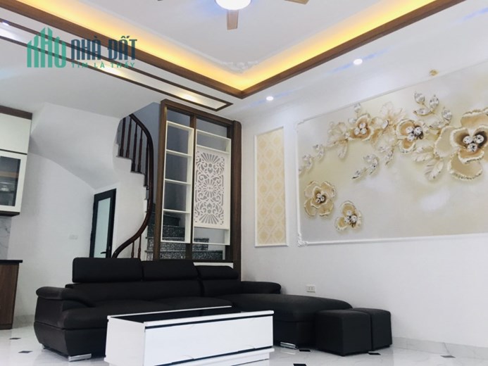 BÁN NHÀ MẶT NGÕ THỤY PHƯƠNG LÔ GÓC 42M, 5 TẦNG, MT 5M, Ô TÔ ĐỖ CỬA KD GIÁ NHỈNH 4 TỶ