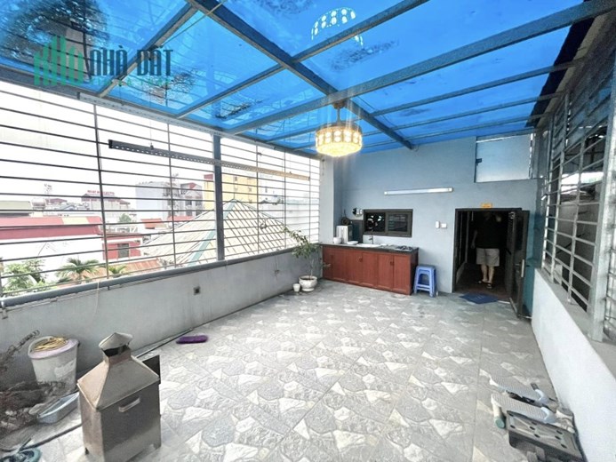 Bán nhà 62m2 phố Nghi Tàm, Tây Hồ 6 Tầng Thang máy Nhập khẩu 6.5 Tỷ