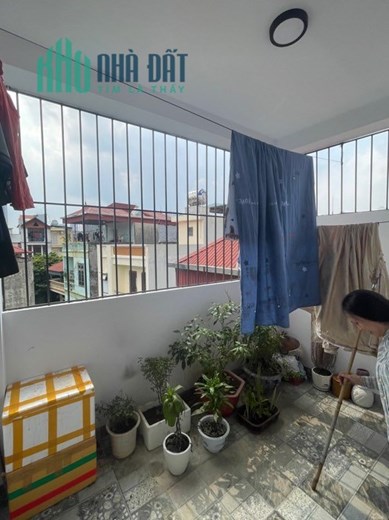 BÁN NHÀ LÔ GÓC THANH BÌNH, NGÕ TO THOÁNG, GẦN HỒ, 4 TẦNG DT 52M GIÁ 5.2 TỶ.