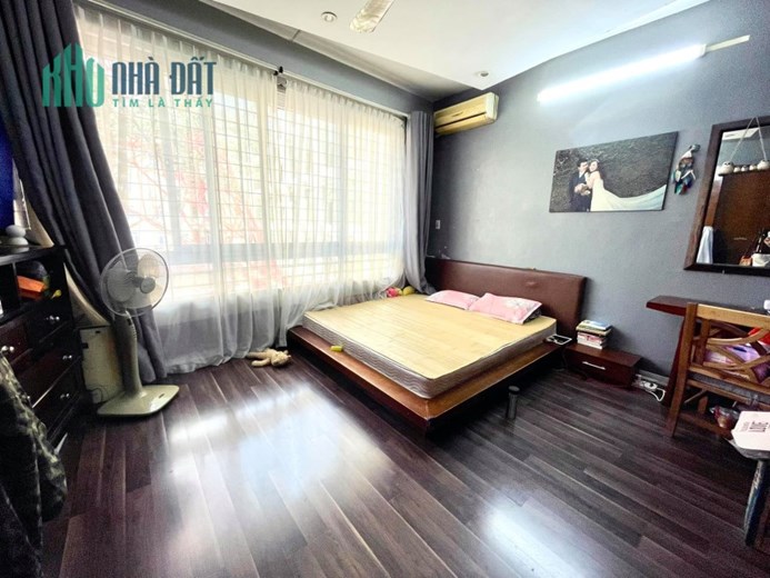 Bán nhanh nhà dt60m2 đường KIM ĐỒNG-GIÁP BÁT,giá 4,68 tỷ,ở luôn