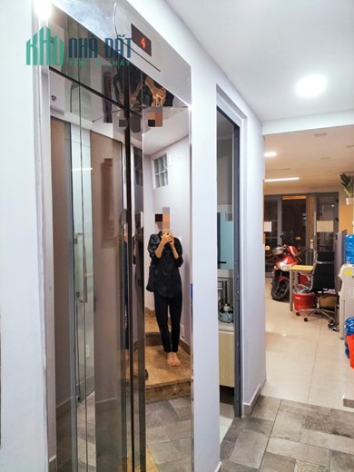 21.5 tỷ GIẢM CÒN 18,2 TỶ, MẶT TIỀN, THANG MÁY, 64m2, 6 tầng, NGUYỄN TRỌNG TUYỂN P8 PHÚ NHUẬN