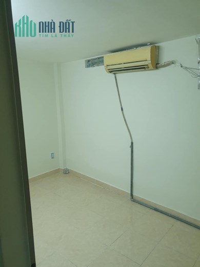 Rẻ bất ngờ,24m2 Nguyễn Kiệm,p3,GV 2tỷ590 TL