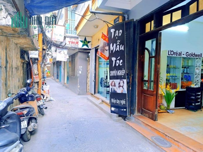 Bán nhà riêng phố Nguyễn Khang, Cầu Giấy 38m2x5tầng, ở luôn, ngõ nông đẹp...gần phố, hồ giá 4tỷ5