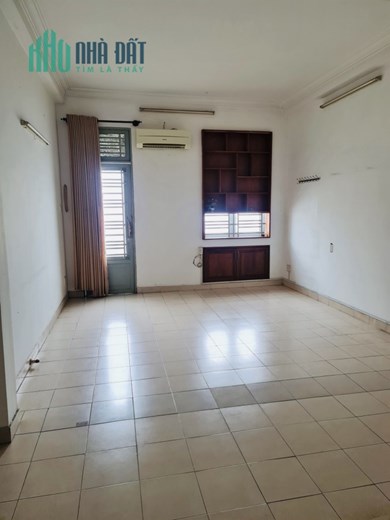 Bán nhà HXT Nguyễn Chí Thanh Quận 11 ngay 3 tháng 2 DT 52m2 4T Giá 8 tỷ