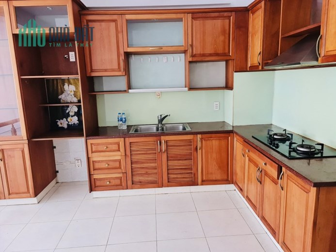 Bán nhà HXT Nguyễn Chí Thanh Quận 11 ngay 3 tháng 2 DT 52m2 4T Giá 8 tỷ