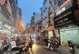 Bán nhanh nhà phố Thịnh Liệt, Hoàng Mai, 60m2, Ô tô tránh, vỉa hè 4m, KD sầm uất. Hơn 5 tỷ.