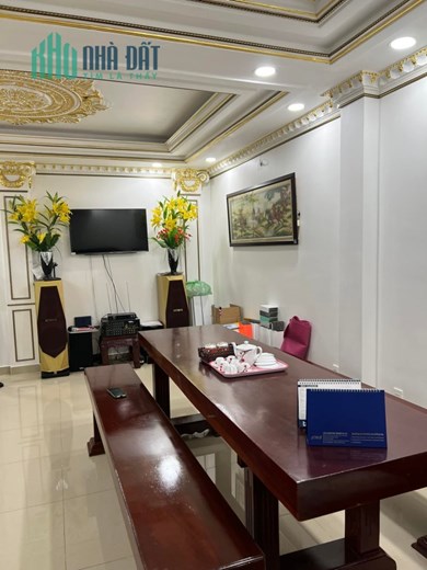 MẶT TIỀN ĐỈNH KINH DOANH ĐA NGÀNH - HƠN 291M2, NGANG 7M, 4 TẦNG BTCT - GẦN CHỢ HIỆP THÀNH QUẬN 12.