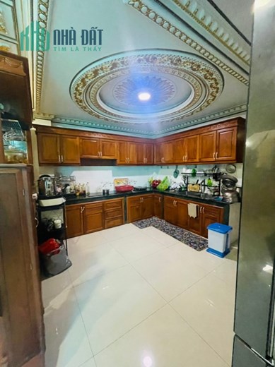 MẶT TIỀN ĐỈNH KINH DOANH ĐA NGÀNH - HƠN 291M2, NGANG 7M, 4 TẦNG BTCT - GẦN CHỢ HIỆP THÀNH QUẬN 12.