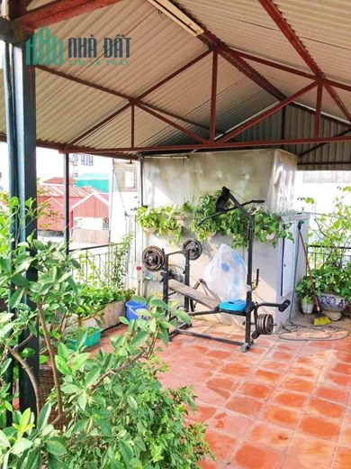 SOS Cần bán cực gấp nhà 60m x 5 tầng, giả 5 tỷ nhú. Hồ Ba Mẫu, Kim Hoa, Xã Đàn vào được