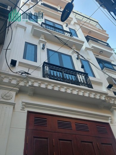 Bán nhà Sài Đồng cực đẹp, 55 m2, 5 tầng, MT 4,5 m, chỉ 4,3 tỷ.