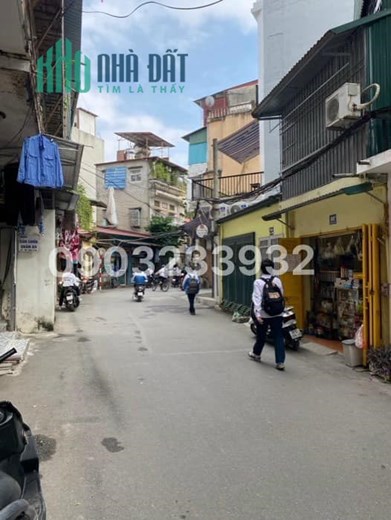 Tập thể tầng 1 kinh doanh cổng trường học nhẹ nhàng 10tr/tháng
