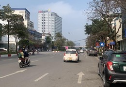 bán mảnh đất cực hiếm Văn Cao-Ba Đình 176m, MT 9.5m, ôtô tránh