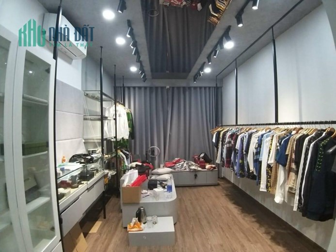 Bán nhà Mặt tiền Nguyễn ĐÌnh Chiểu - Cao Thắng - Quận 3, DT: 3.4x15m, 3 Tầng, giá: 15.5 tỷ