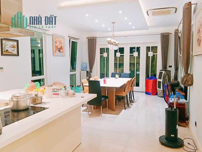 Bán nhà 86m2 phố Nghi Tàm, Tây Hồ Ô tô tránh Kinh doanh 11.5 Tỷ
