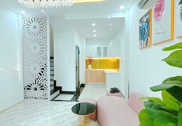 GẤP BÁN NHÀ LÔ GÓC QUẬN 3- LÝ CHÍNH THẮNG- GẦN 50m2 DT SỬ DỤNG-2 PN-3WC-NHỈNH 4 TY