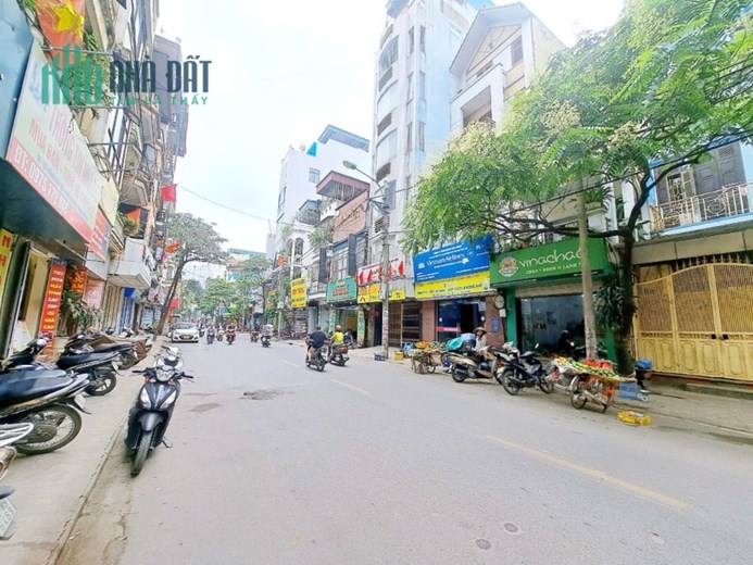 Chính chủ bán Mặt phố  HOÀNG CẦU. Giá 15,5 tỷ ,   65M    Nhà xây 3 tầng - ô tô vào nhà- VIP ĐỐNG ĐA