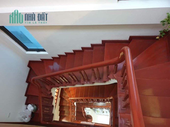 Bán nhà đẹp Phan VănTrường ,43m2 x 5T,KD đỉnh, ngõ thông, ô tô qua nhà8.5Tỷ.