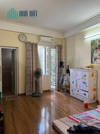 Nhà phố Phùng Chí Kiên Nghĩa Đô Cầu Giấy ga ra ô tô nhỉnh 13 tỷ.