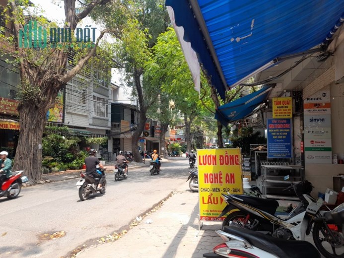 Chính chủ cần sang nhượng gấp quán ăn tại Hoàng Hoa Thám, VĩnhPhúc, Ba Đình, Hà Nội