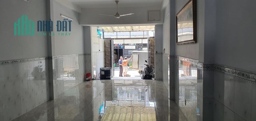Ngộp Lắm, Bán Nhà MT Linh Chiểu, Thủ Đức, DT 120M, Cách Chợ Thủ Đức 200M, Giá 8 Tỷ