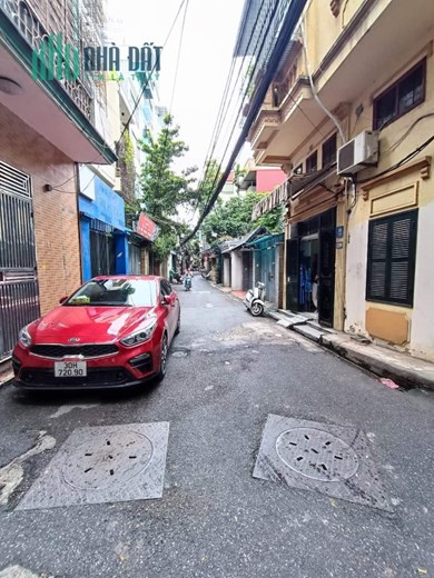 Bán nhà phố Xà Đàn, ô tô đỗ ngày đêm, sổ vuông đẹp, kinh doanh, Nhà C4, 70m2, 11 tỷ.