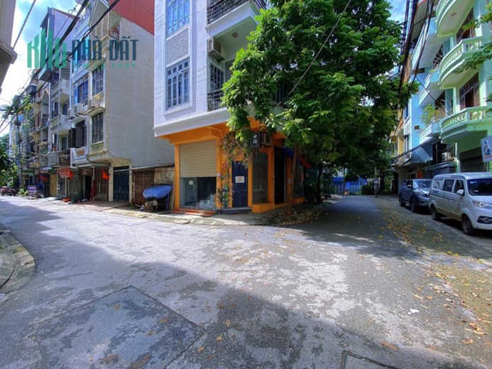 Ô TÔ TRÁNH-KINH DOANH TỐT-PHÂN LÔ PHỐ TRUNG YÊN-39M2-CHỈ 12,2 TỶ