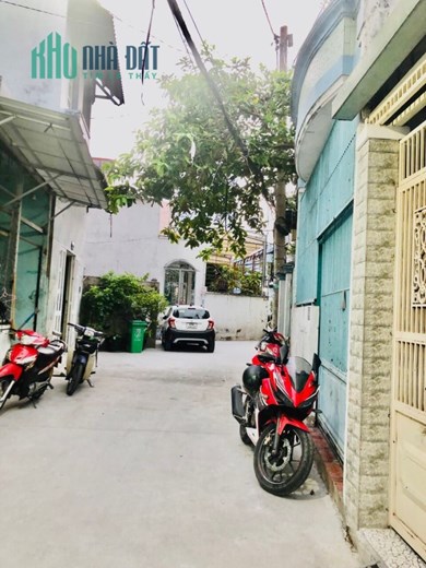 Bán nhà 2 tầng 4 pn tại Ngã Ba Tăng Nhơn Phú- Đường số 8, Q.9 _ Hẻm ô tô đậu cửa_77 m2