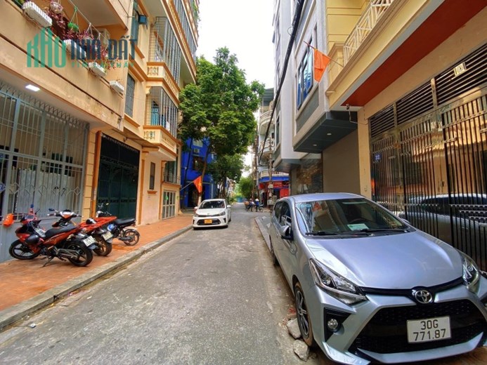 GIÁ SỐC-PHÂN LÔ Ô TÔ TRÁNH-PHỐ TRUNG KÍNH-QUẬN CẦU GIẤY-50M2-CHỈ 12,3 TỶ