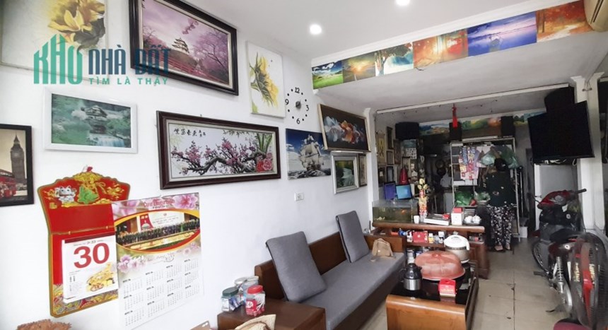 Bán nhà mặt phố Long Biên, Ngọc Lâm, DT: 31/40 m2, Nở hậu. Kinh doanh tốt, Giá : 3.7 tỷ ( có thương