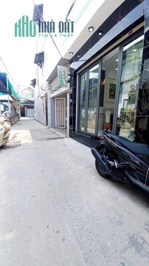 NHÀ ĐẸP LUNG LINH.. XE TẢI ĐẾN NHÀ.. VỊ TRÍ KHÔNG THỂ ĐẸP HƠN..TRUNG TÂM THỊ TRẤN.. GIÁ CHỈ 3.180