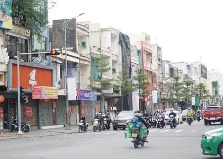 .Đất Lý Thái Tổ, kiệt 4m. 116m2 ngang 6, 4.x tỷ